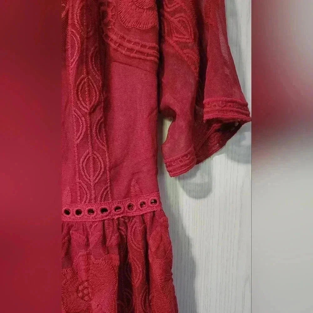Eleter lace dress - Picture 3 of 12